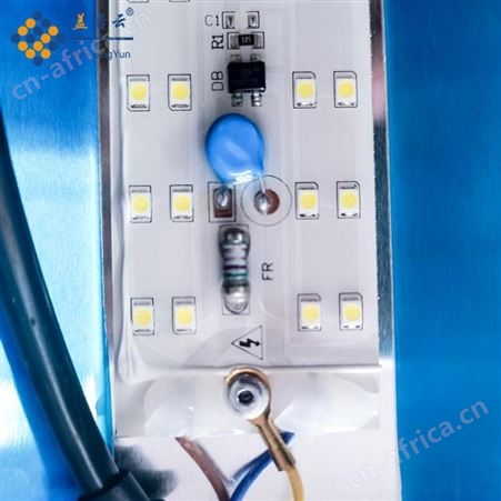 盖香云LED碘钨灯50W