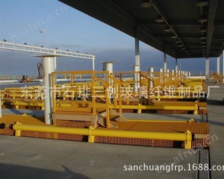 玻璃钢道路护栏 玻璃钢市政公路护栏定制生产