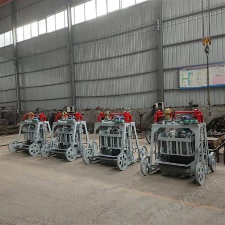 免托板自动行走空心砖机 异形砖水渠砖制砖机 小型家用砖机