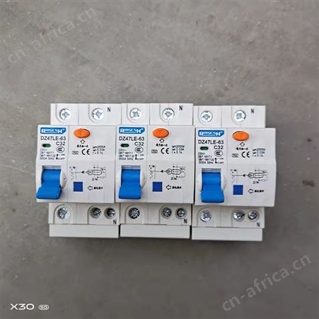 腾拓 漏电保护器DZ47LE-63/1P家用防雷电闸二相漏电断路器