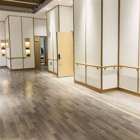 贵阳日本进口走廊树脂扶手圆形靠墙木纹带灯扶手