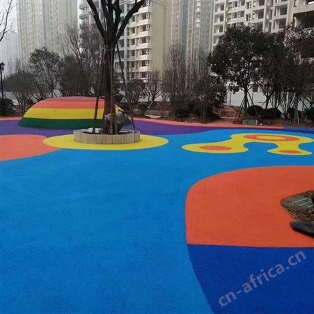 成都塑胶跑道户外地坪幼儿园epdm橡胶颗粒学校操场彩色地胶材料施工