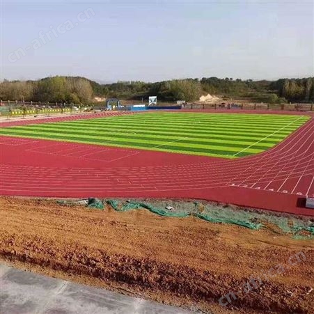 贵阳塑胶跑道 学校幼儿园体育馆彩色橡胶地面材料施工 透气型彩色跑道