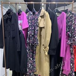 鸭宝宝女装 女装库存清仓 折扣店女装品牌