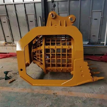 筛网孔可根据物料大小选择的液压旋转筛 金耀定制挖机土壤筛分斗