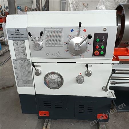 大型CW6163-3000卧式车床 连体式床身导轨宽度550mm