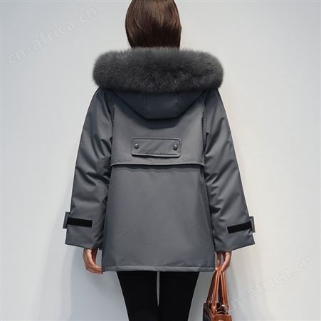 新作  天通苑尾货市场 女士羽绒服品牌 青岛即墨服装批发市场