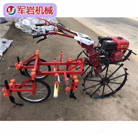 红薯起垄覆膜机  2020新款军岩机械出品 马铃薯地膜覆盖机 小型自走式覆膜机