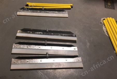 硅PU胶刮耙 PU刮耙丙烯酸摊铺专用工具 可调节带齿耙子大刮刀