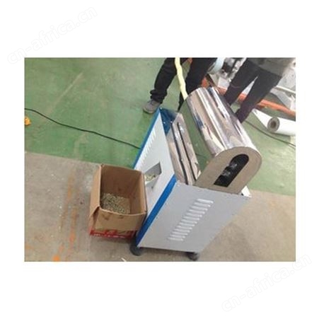 汇鑫供应ZC100全自动甘蔗削皮去皮机
