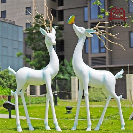 子舆售楼部抽象鹿雕塑玻璃钢梅花鹿摆件美陈动物园林景观
